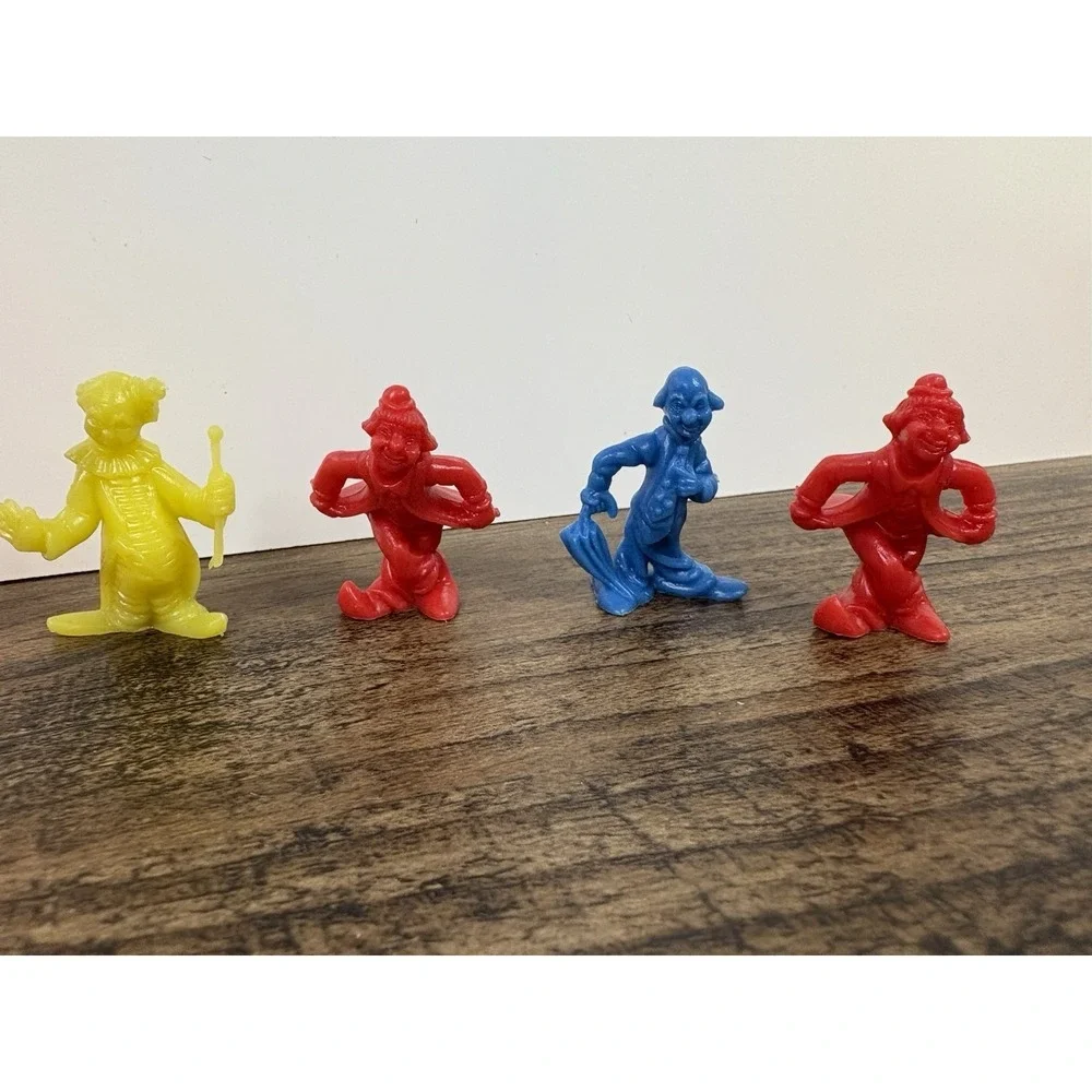 Lot of Vintage Colorful 1.5